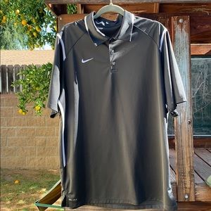 NIKE golf polo